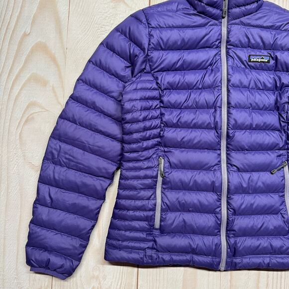 Patagonia Women's Medium Goose Down 800-Fill Insulated Puffer Jacket Purple - Picture 3 of 9